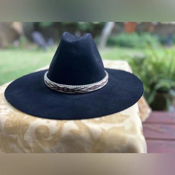 Serratelli 5x Beaver western cowboy hat with horsehair hat band - Picture 3 of 16
